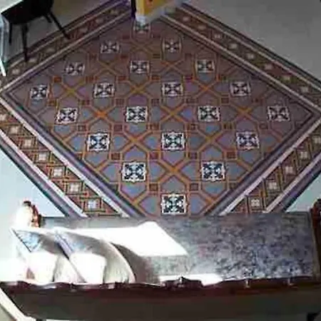 Domustyche ローマ