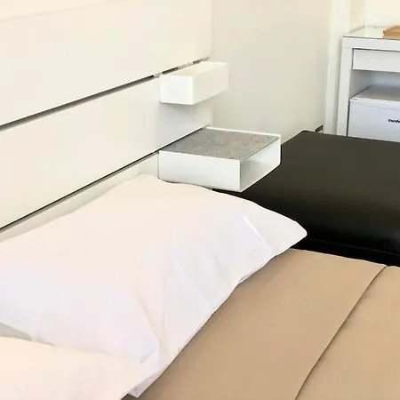 Domustyche 4* ローマ