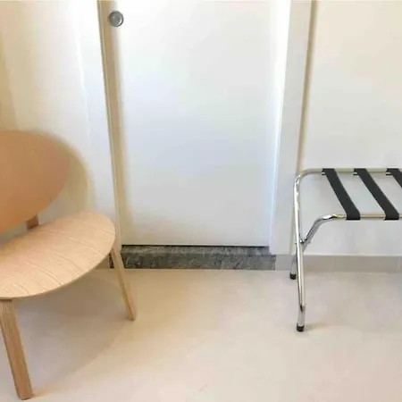 Domustyche ゲストハウス 4*